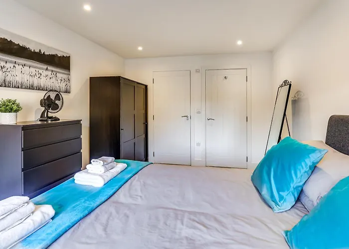 Exceptionally Spacious Central Canterbury Home