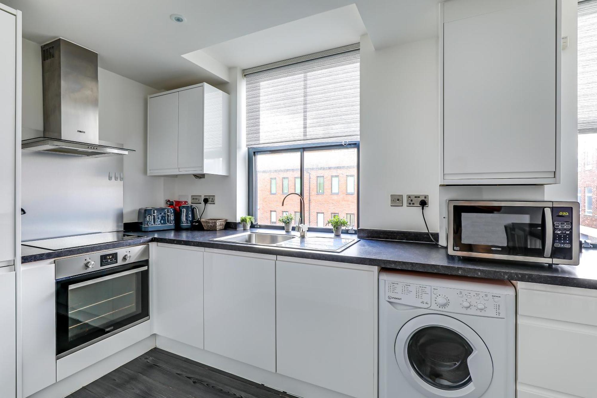 Apartment Exceptionally Spacious *