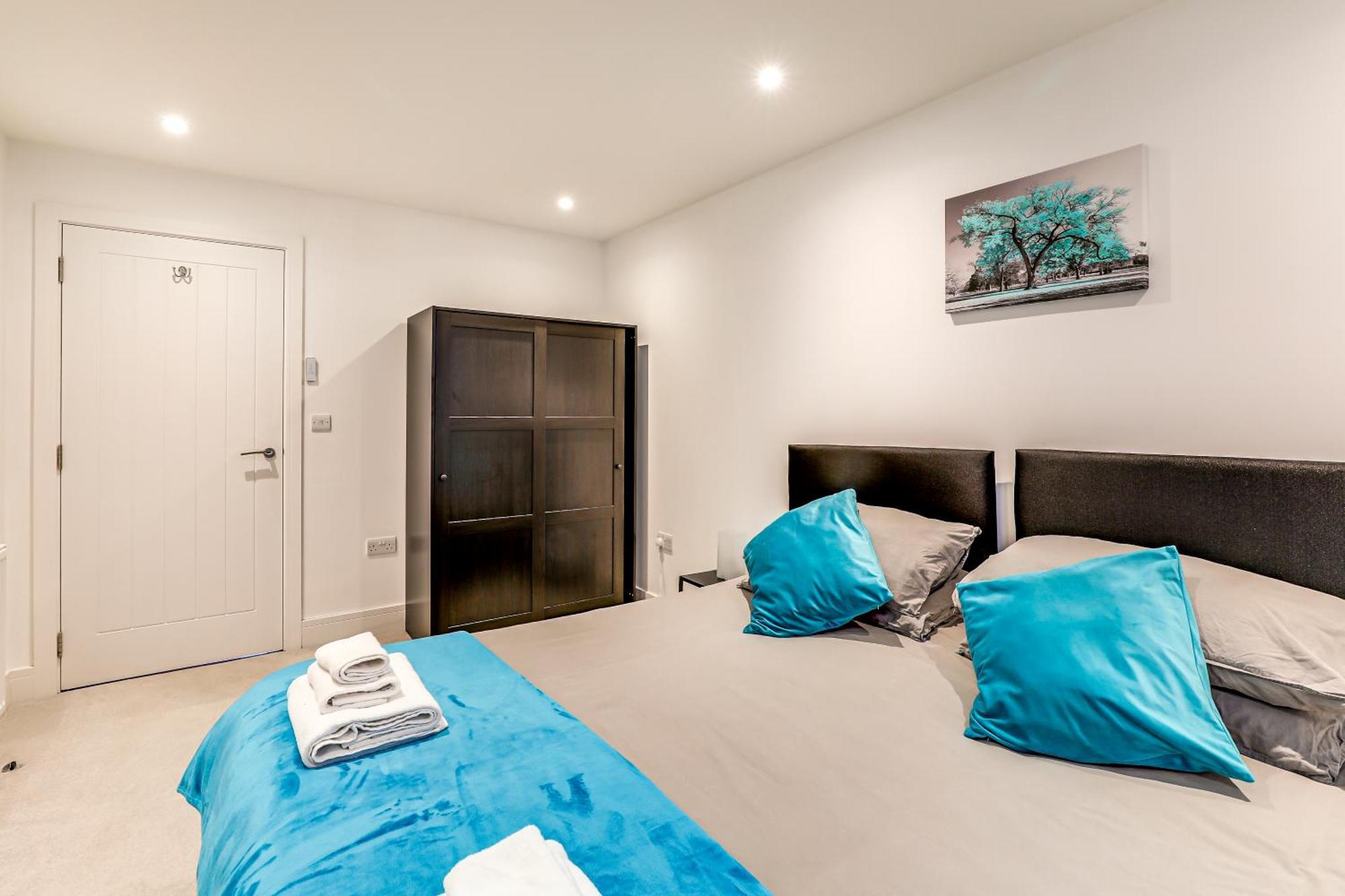 Apartment Exceptionally Spacious Canterbury